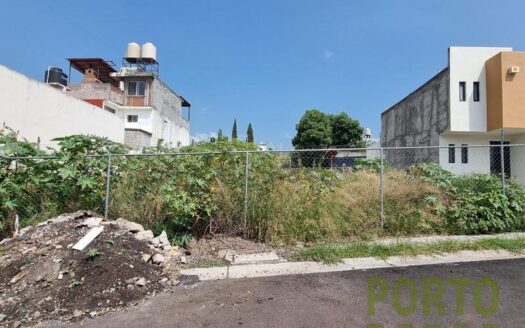 Fachada terreno San José Itzicuaro Morelia MIchoacán