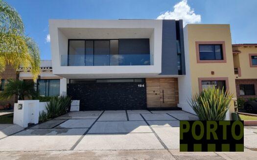 Fachada casa venta Hacienda del Monte Morelia Michoacan
