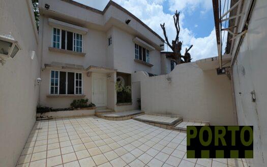 Fachada Venta casa Balcones de Santa María Morelia Michoacán