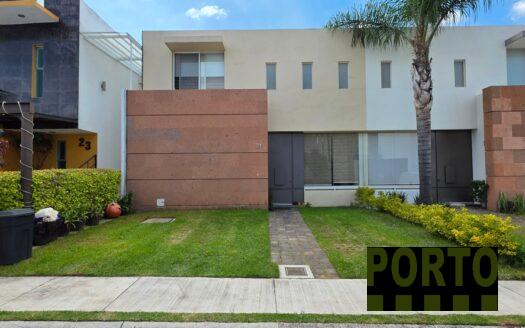 Fachada casa venta Rincón de la Montaña Morelia Michoacán